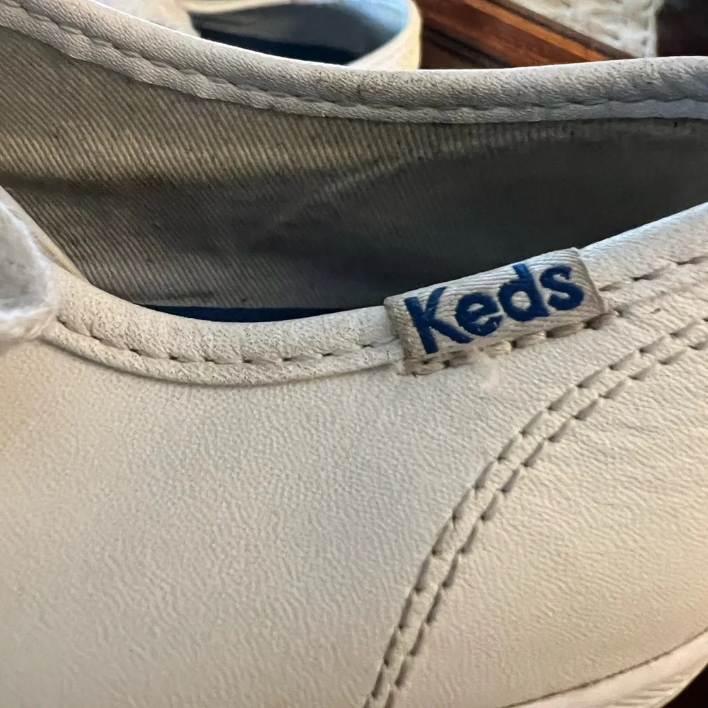 KEDS Classic‎ Champion Leather Casual Low Top Sneakers White Girl's Size 1.5